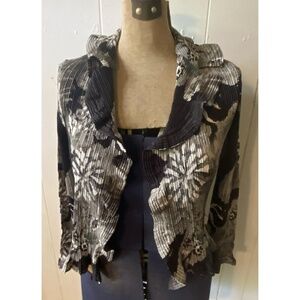 Caeliann Open Front Blouse Grey Floral NWT